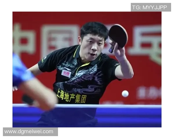 重庆篮球队以71分领跑大师赛积分榜展现强劲实力